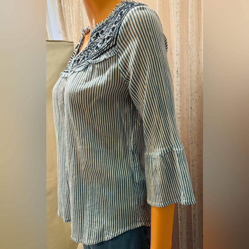 Abercrombie & Fitch Blue Striped Blouse with Embroidery - Picture 3 of 4